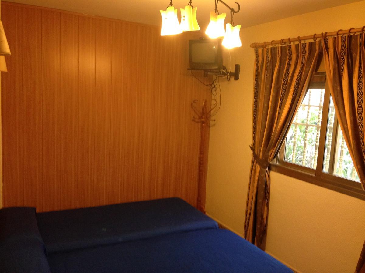 Hostal Delfin Verde Алмерия Екстериор снимка