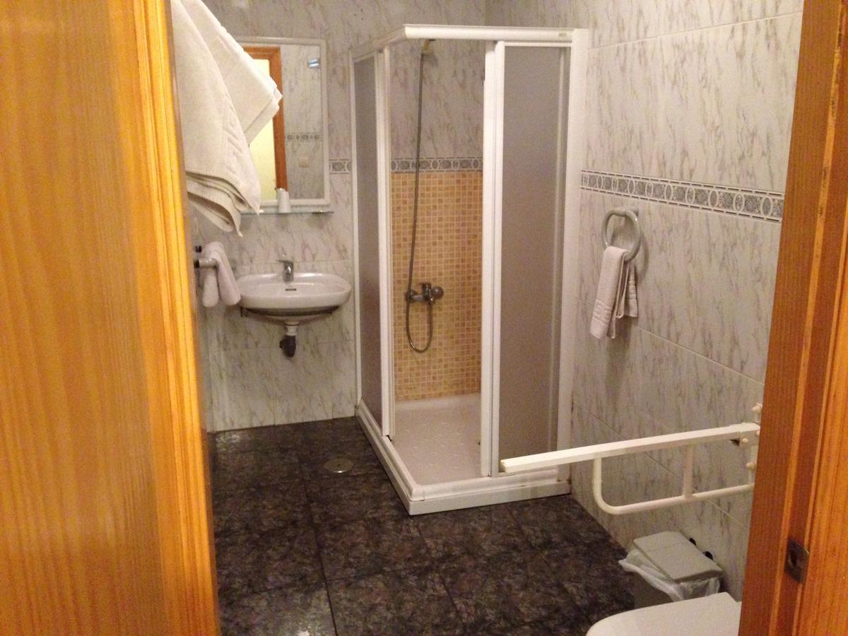 Hostal Delfin Verde Алмерия Екстериор снимка